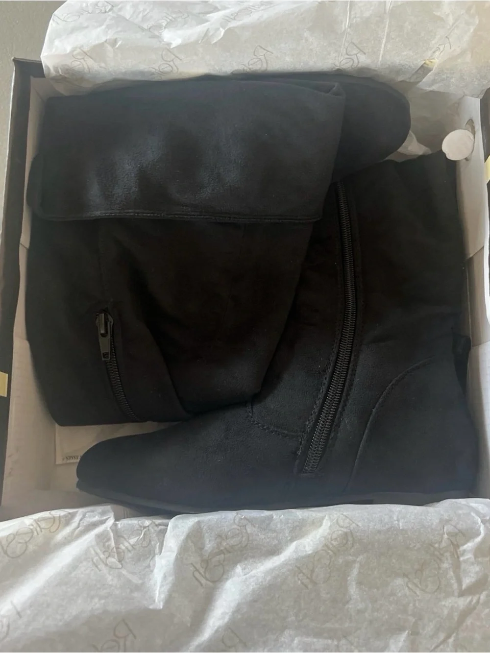 Women's Boots Shoes Size 5.5